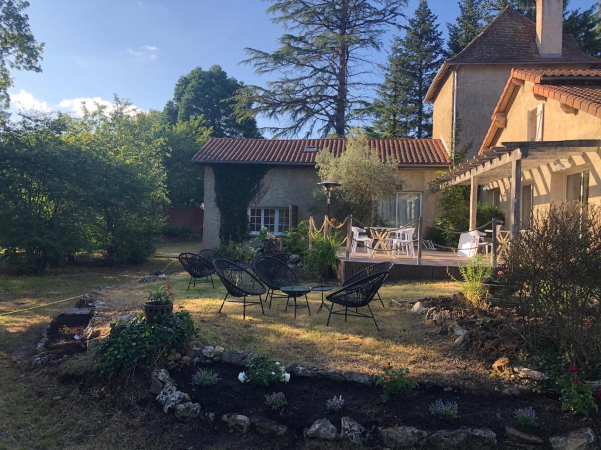 Bed and Breakfast Domaine De La Sabliere Thiviers Exterior foto